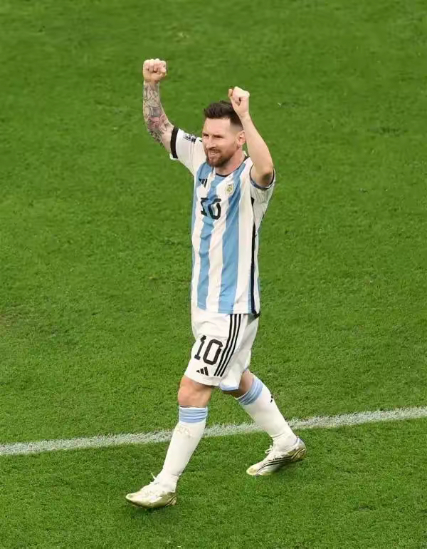 阿根廷男子足球投入座椅,夺冠证明实力 阿根廷男子足球投入座椅,夺冠证明实力