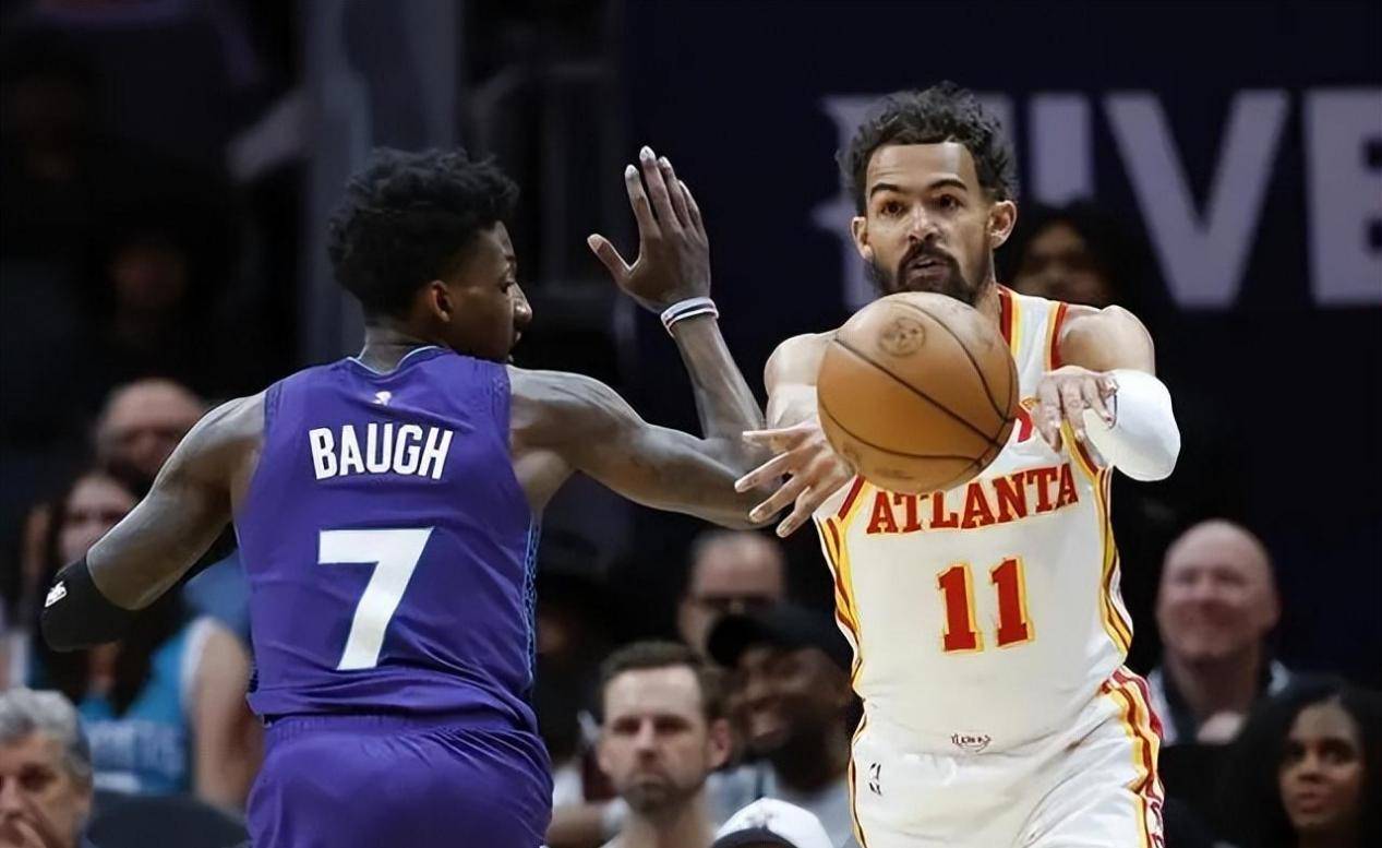 老鹰大胜奇才，特雷-杨27分